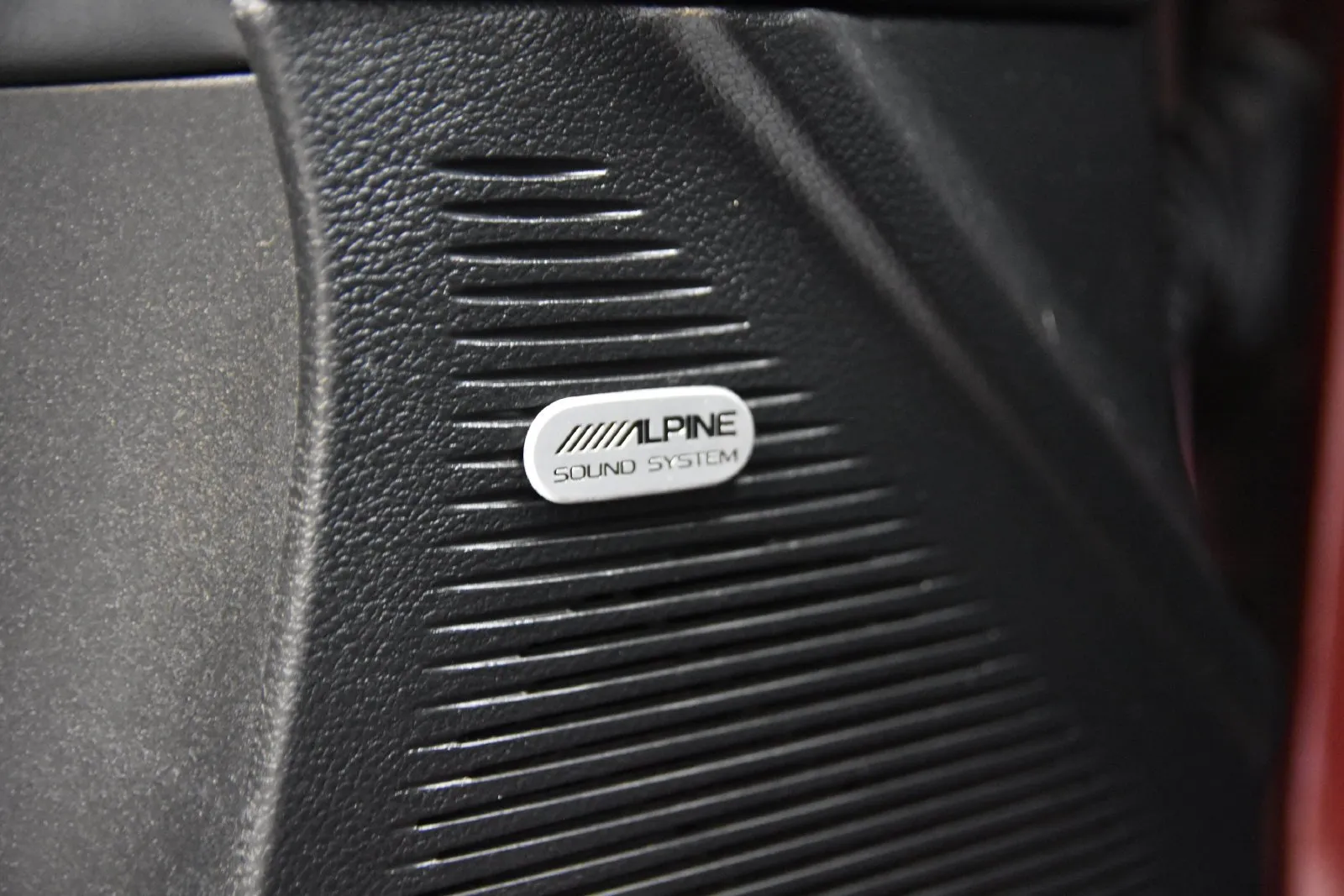 Dodge Challenger photo 14
