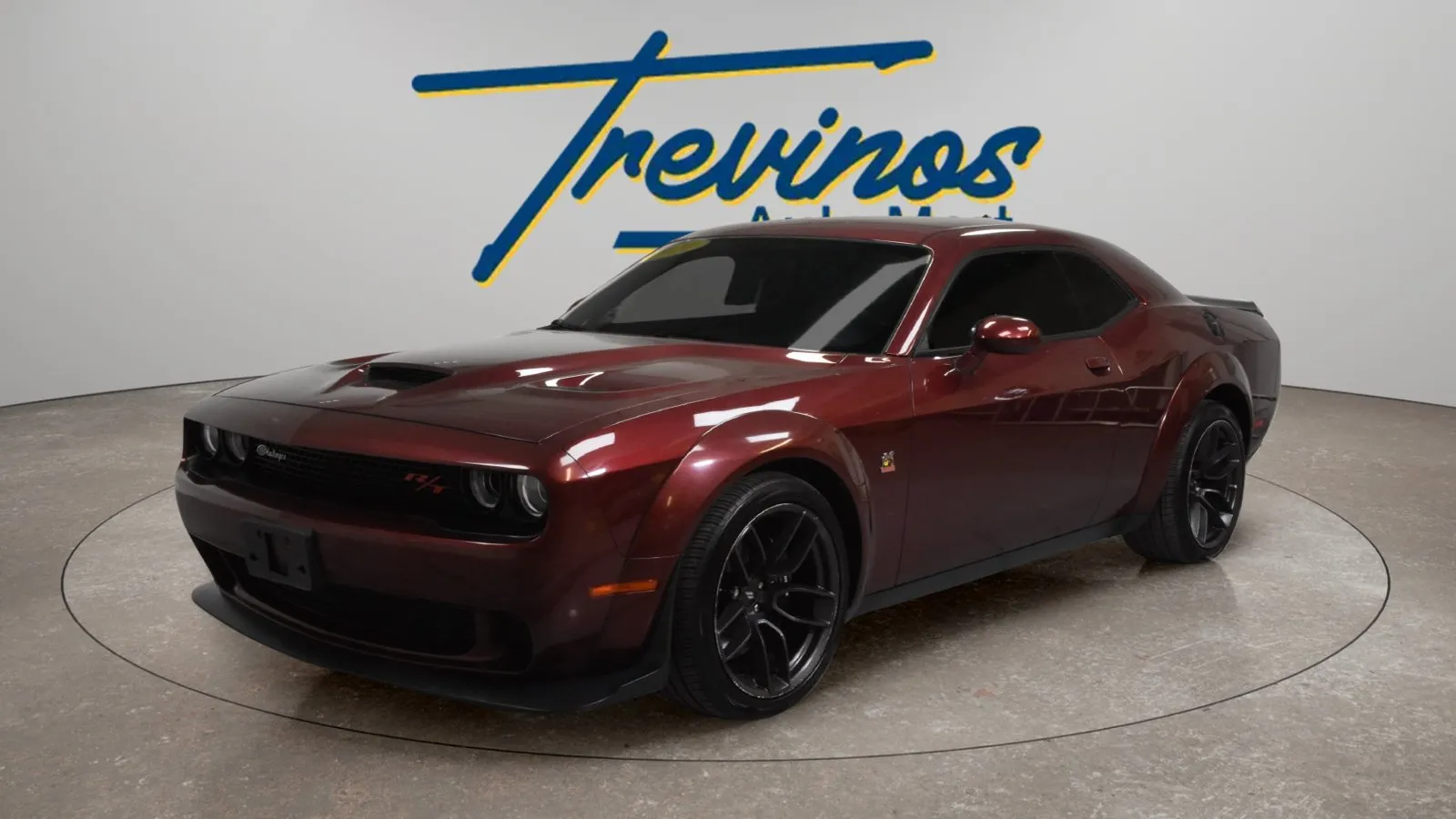 Dodge Challenger photo 8
