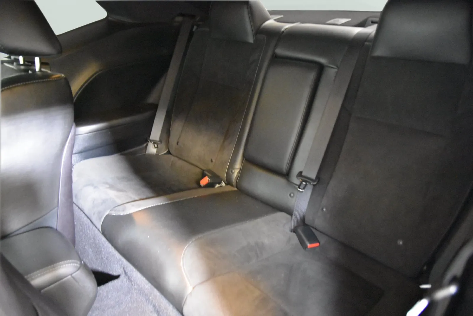 Dodge Challenger photo 28