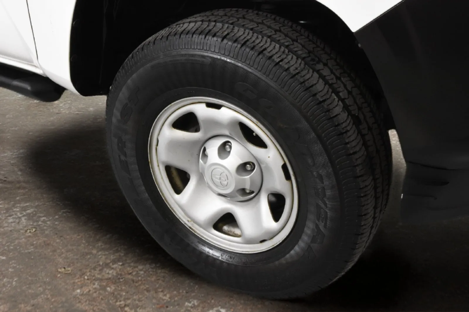 Toyota Tacoma photo 7