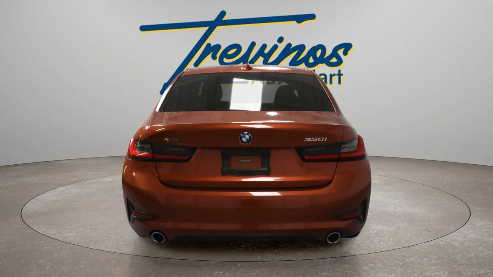 BMW 3 Series photo 10