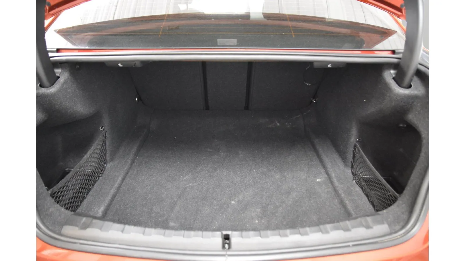 BMW 3 Series photo 37