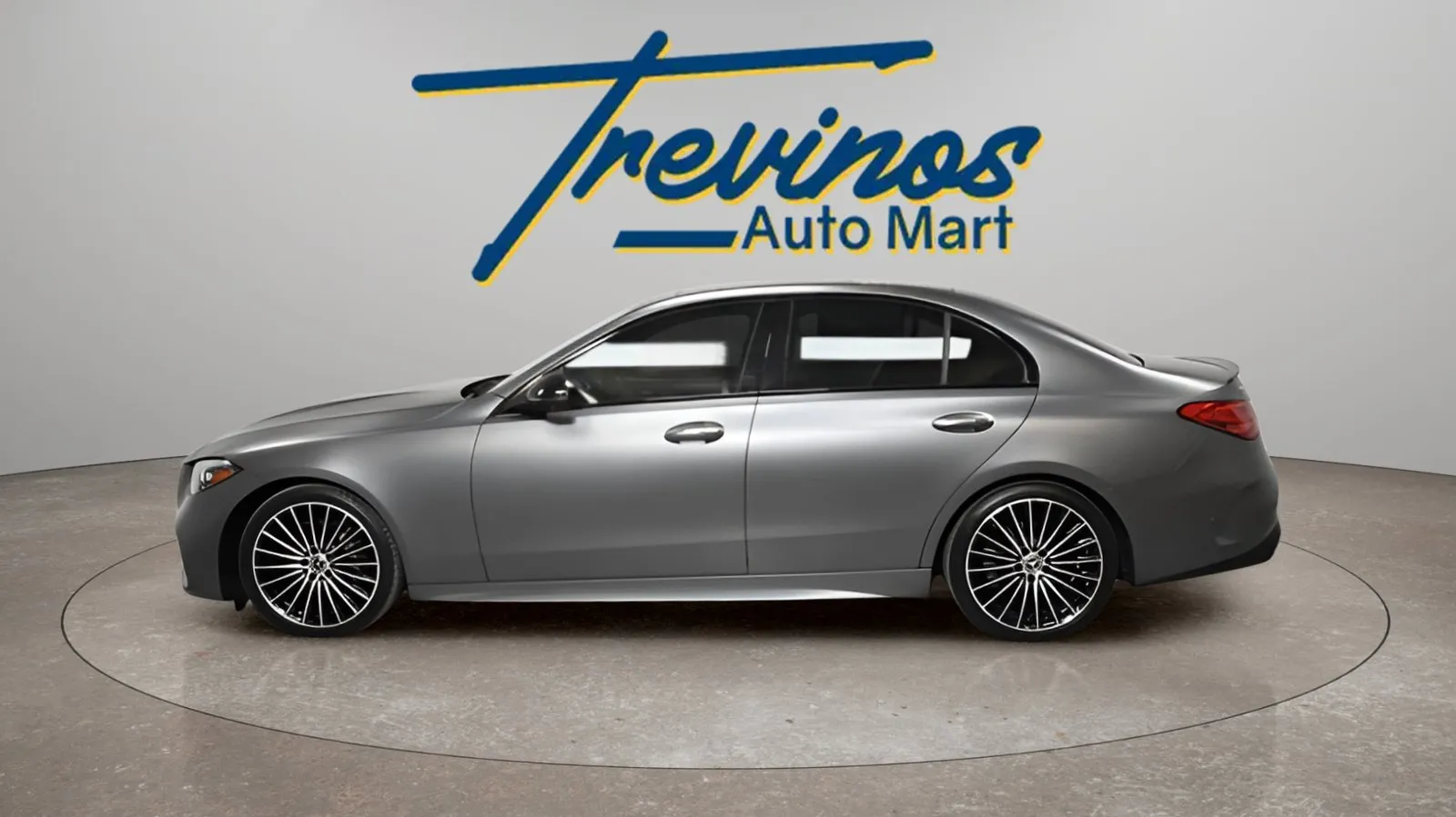 Mercedes-Benz C-Class photo 11