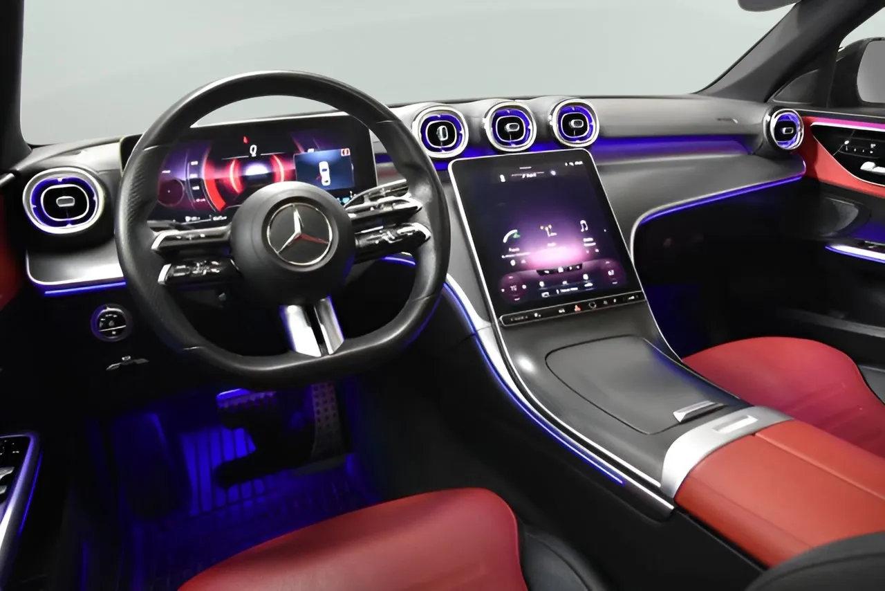 Mercedes-Benz C-Class photo 34