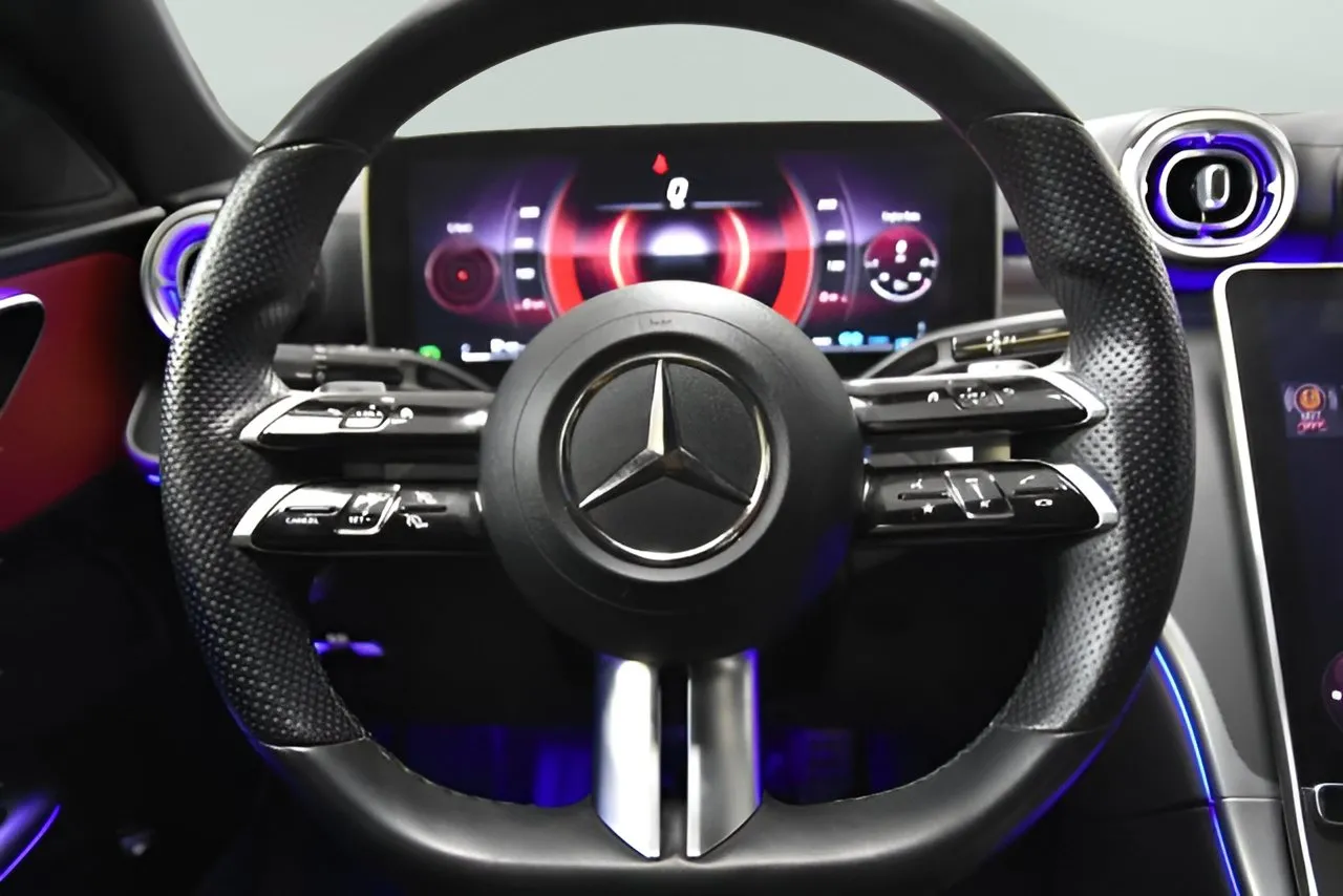 Mercedes-Benz C-Class photo 20