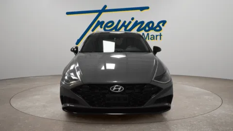 More photos of 2023 Hyundai Sonata SEL Plus at Trevinos Auto Mart, TX