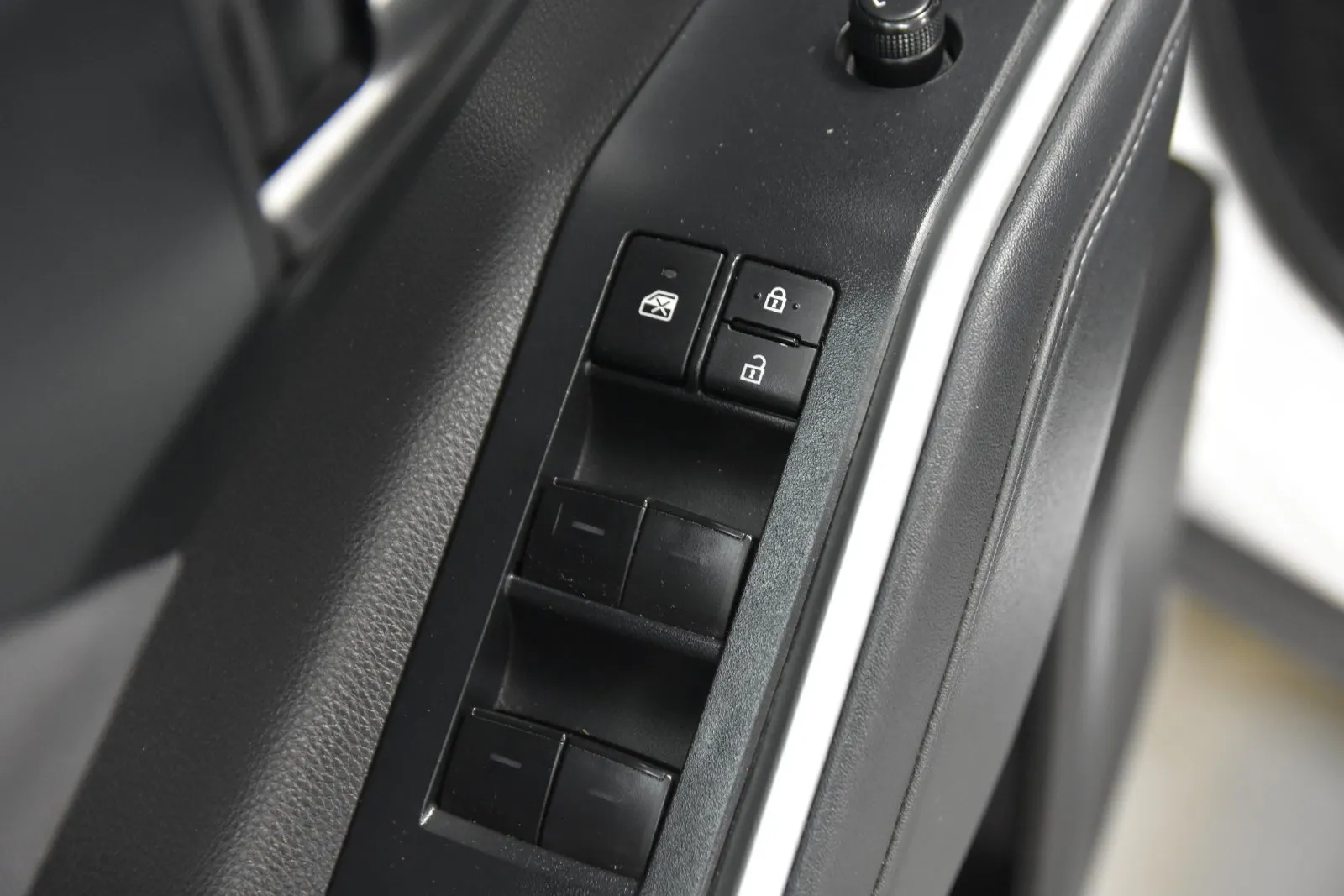 Toyota Highlander photo 13