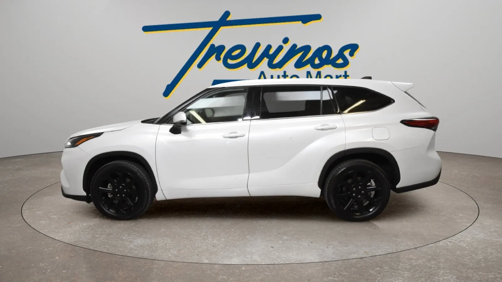 Toyota Highlander photo 11