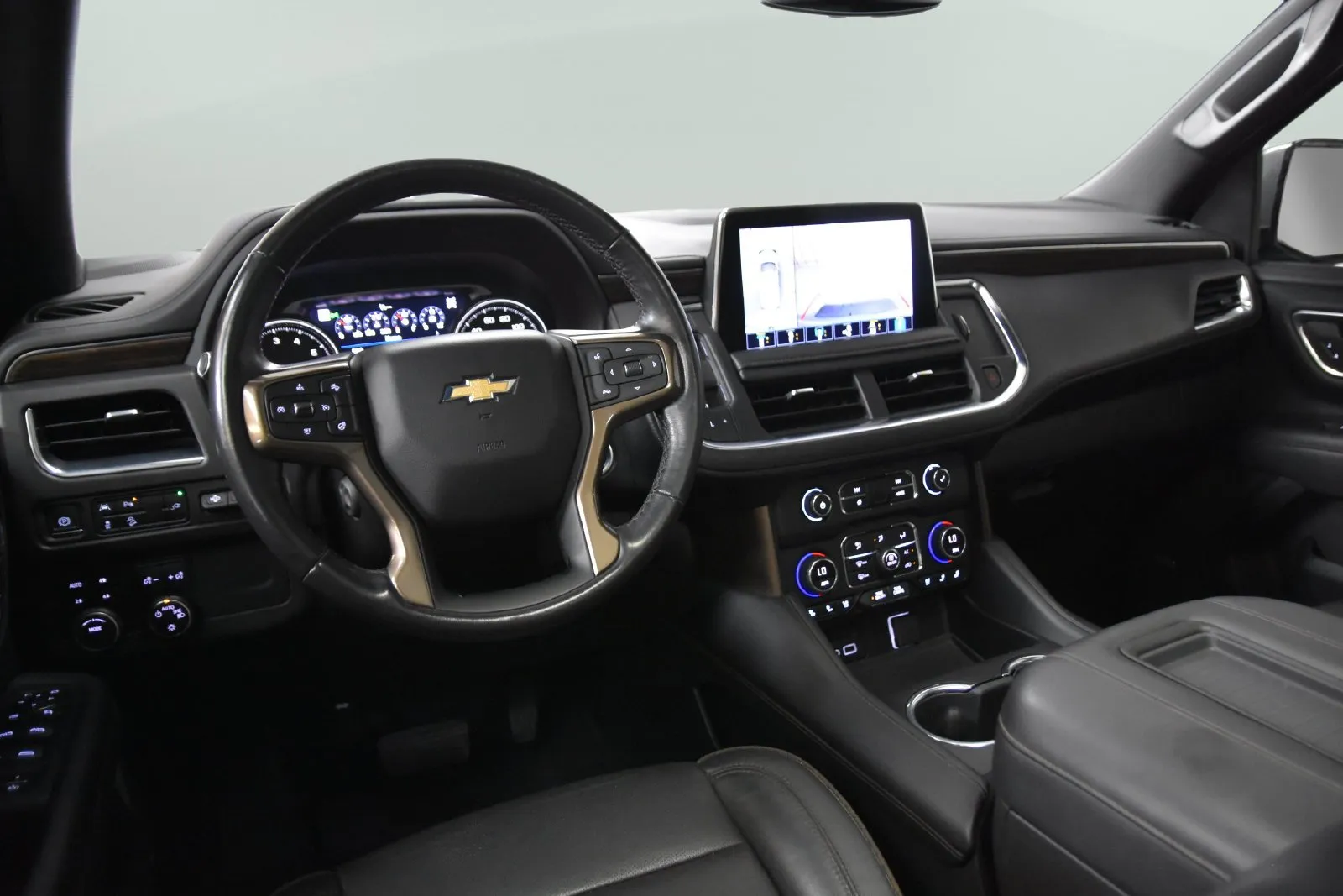 Chevrolet Suburban photo 29