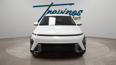More photos of 2025 Hyundai Kona SEL at Trevinos Auto Mart, TX