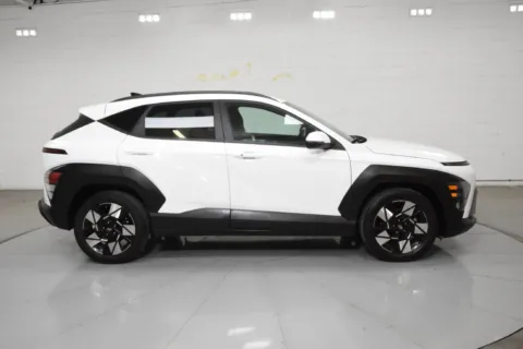 More photos of 2025 Hyundai Kona SEL at Trevinos Auto Mart, TX