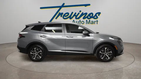 More photos of 2025 Kia Sportage EX at Trevinos Auto Mart, TX