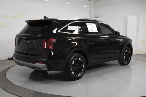 Photos of 2025 Kia Sorento S for sale in McAllen, TX at Trevinos Auto Mart