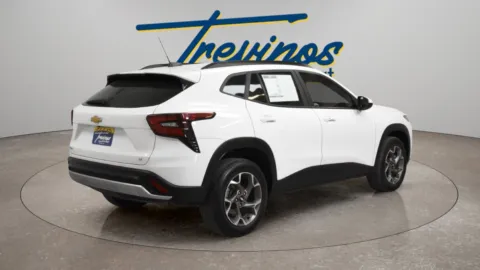 Photos of 2024 Chevrolet Trax LT for sale in McAllen, TX at Trevinos Auto Mart