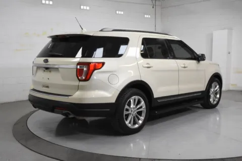 Photos of 2018 Ford Explorer XLT for sale in McAllen, TX at Trevinos Auto Mart
