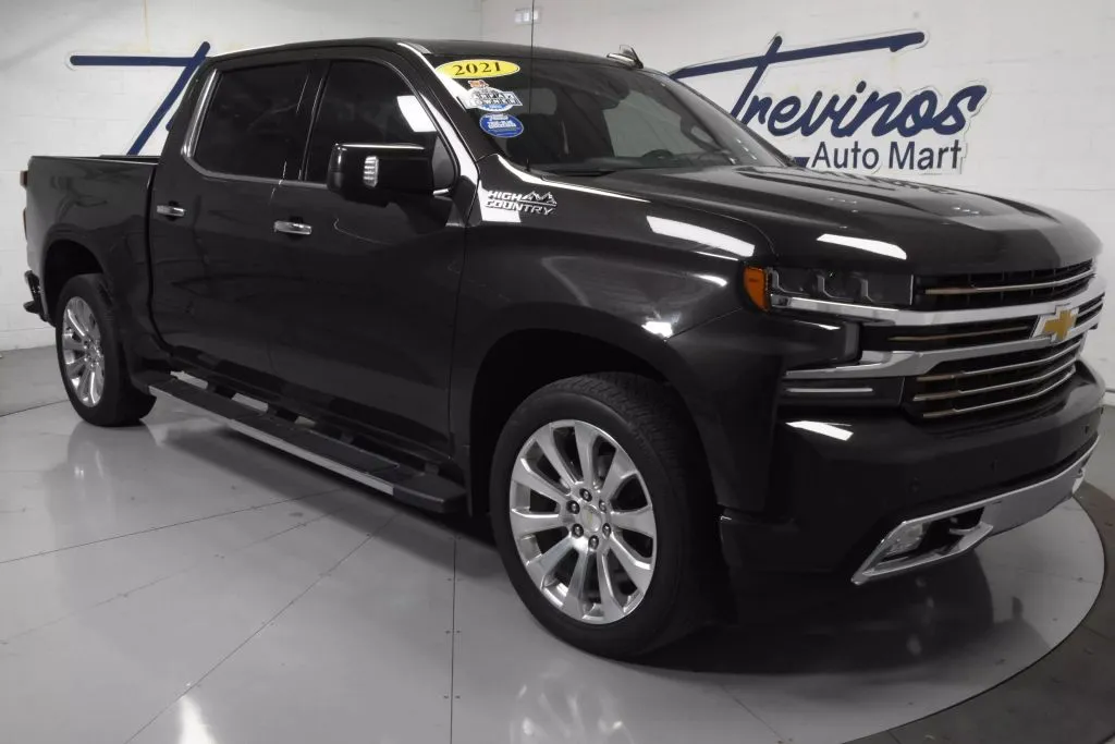 2021 Chevrolet Silverado 1500 Crew Cab High Country Pickup 4D 5 3/4 ft for sale in McAllen, TX