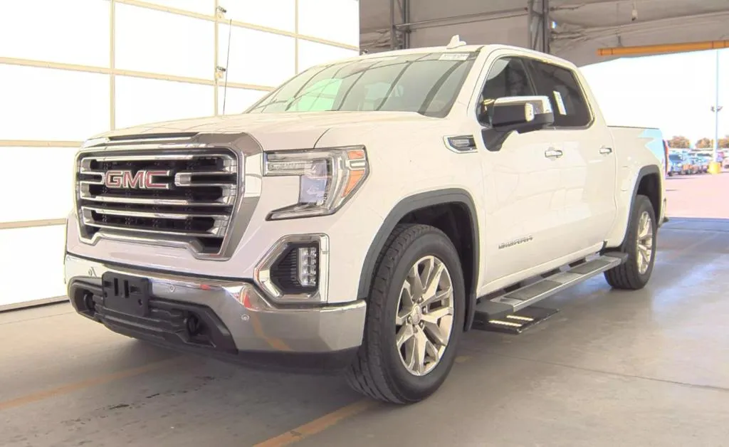 2019 GMC Sierra 1500 Crew Cab SLT Pickup 4D 5 3/4 ft for sale in McAllen, TX