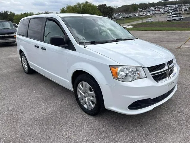 2019 Dodge Grand Caravan Passenger SE Minivan 4D for sale in McAllen, TX