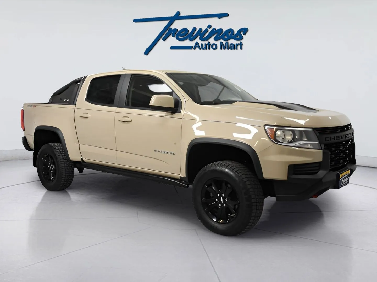 Beige 2021 Chevrolet Colorado ZR2 for sale in McAllen, TX