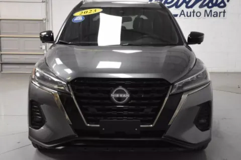 More photos of 2023 Nissan Kicks SR at Trevinos Auto Mart, TX