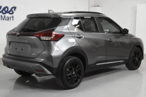 Photos of 2023 Nissan Kicks SR for sale in McAllen, TX at Trevinos Auto Mart