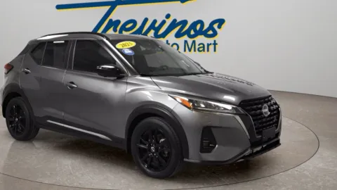 Gray 2023 Nissan Kicks SR for sale in McAllen, TX