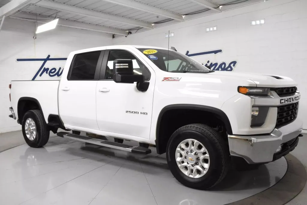 2023 Chevrolet Silverado 2500 HD Crew Cab LT Pickup 4D 6 1/2 ft