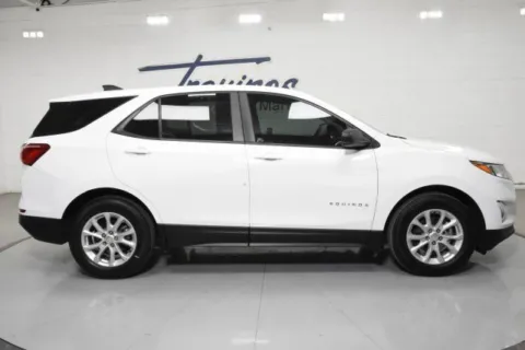More photos of 2021 Chevrolet Equinox LS at Trevinos Auto Mart, TX