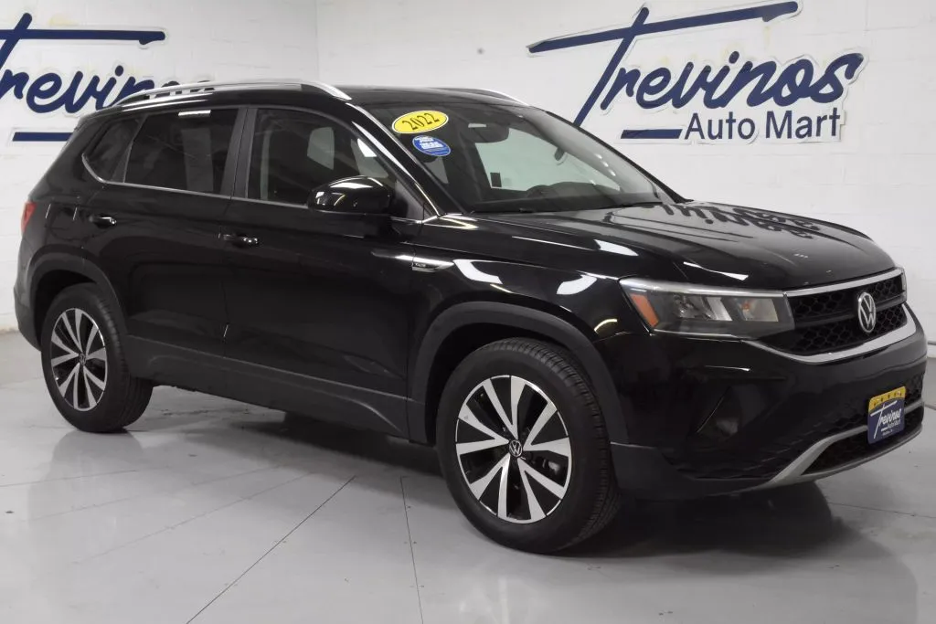 2022 Volkswagen Taos SE Sport Utility 4D