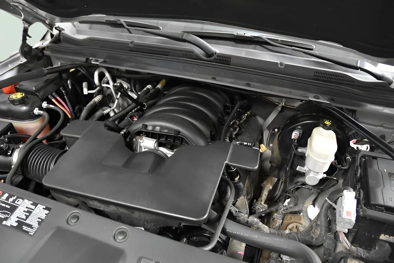 2019 Chevrolet Tahoe LT photo 42