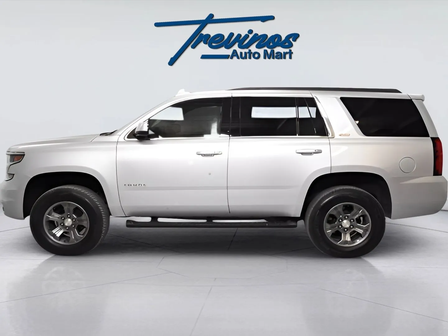 2019 Chevrolet Tahoe LT photo 18