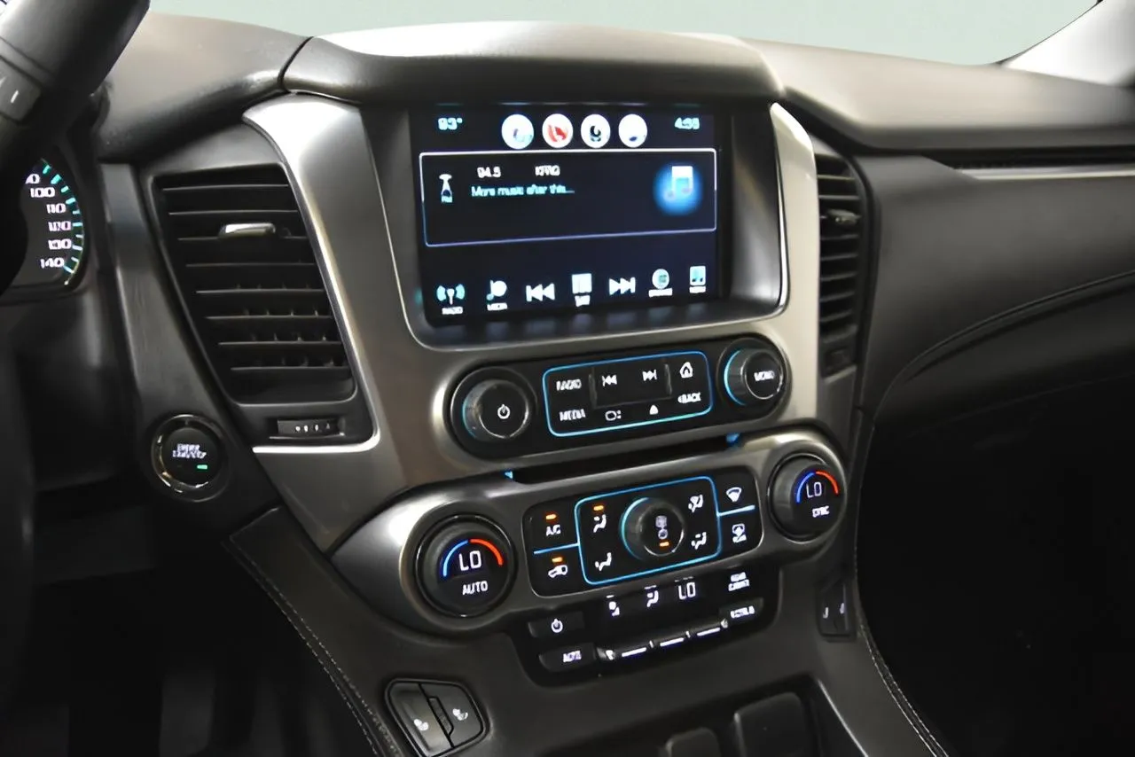 2019 Chevrolet Tahoe LT photo 22