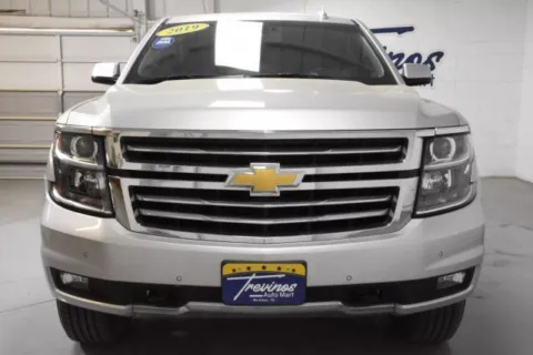 More photos of 2019 Chevrolet Tahoe LT at Trevinos Auto Mart, TX