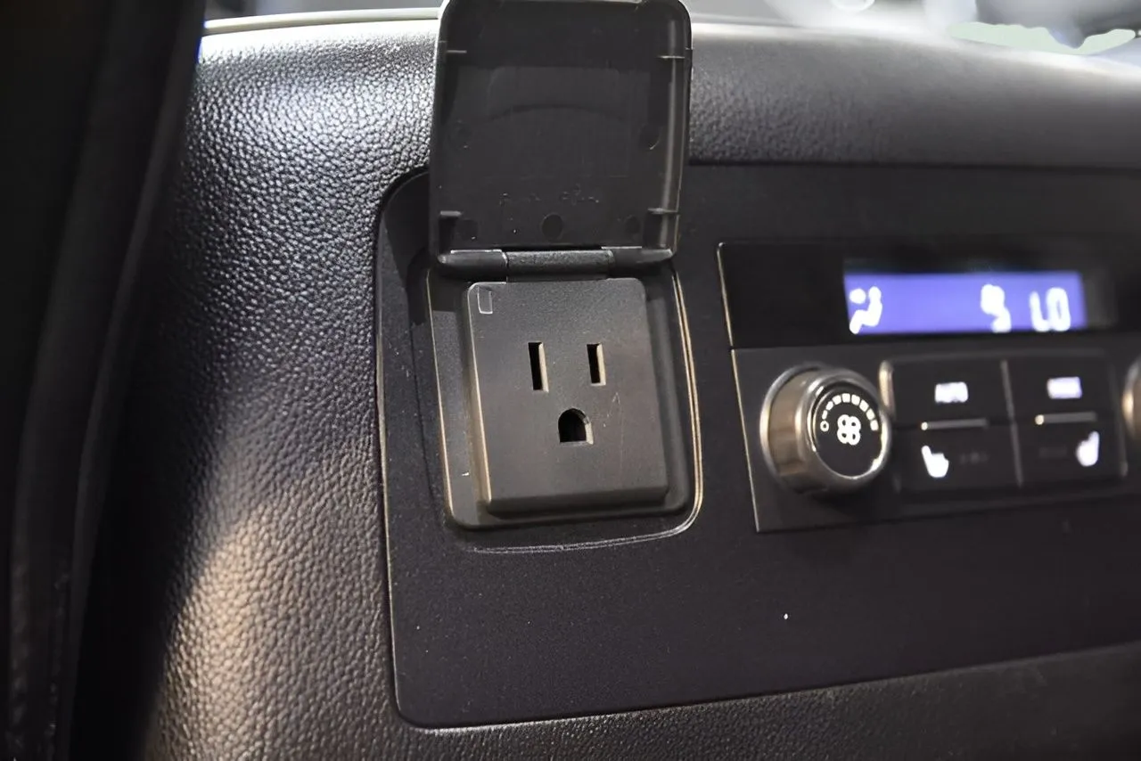 2019 Chevrolet Tahoe LT photo 39