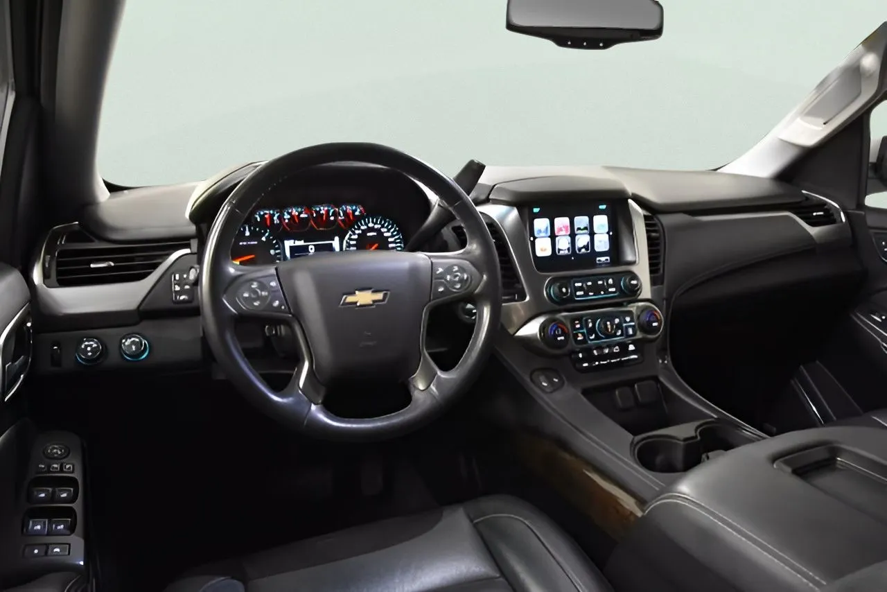 2019 Chevrolet Tahoe LT photo 38