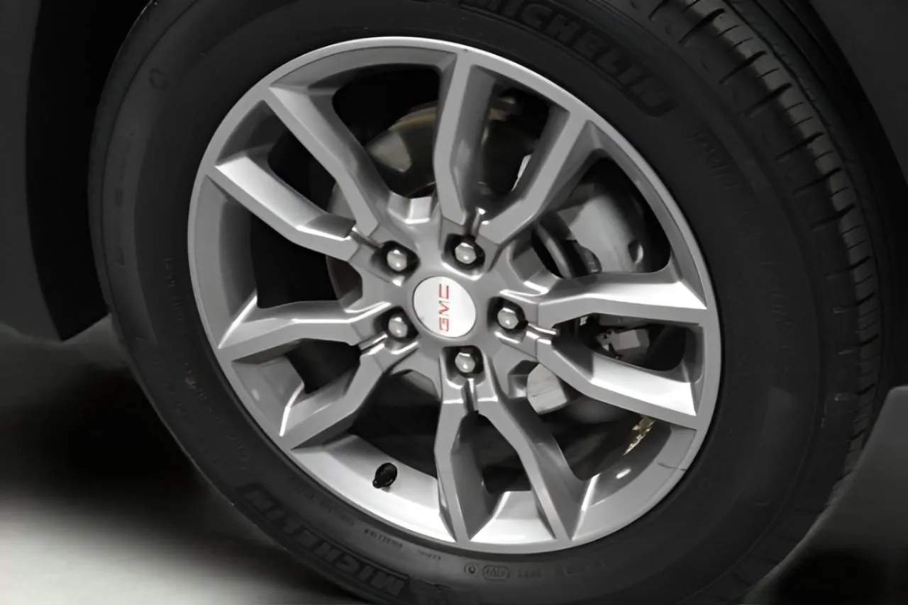 2023 Gmc Terrain SLT photo 30