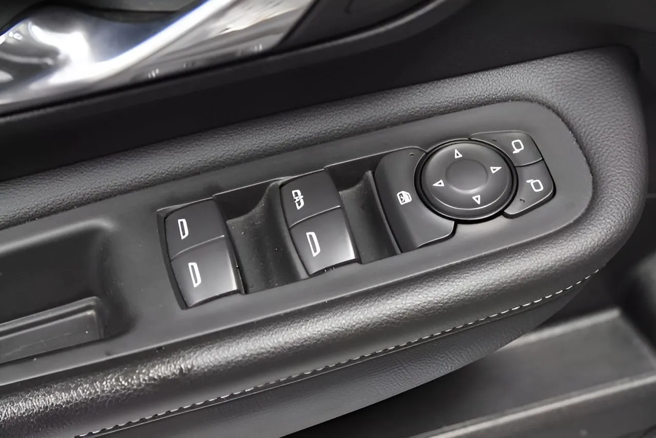 2023 Gmc Terrain SLT photo 20