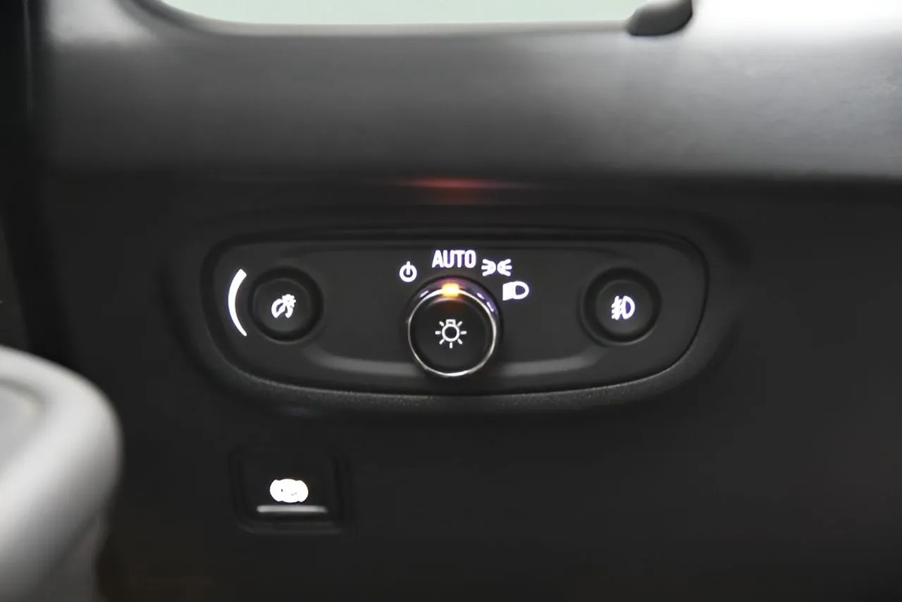 2023 Gmc Terrain SLT photo 22