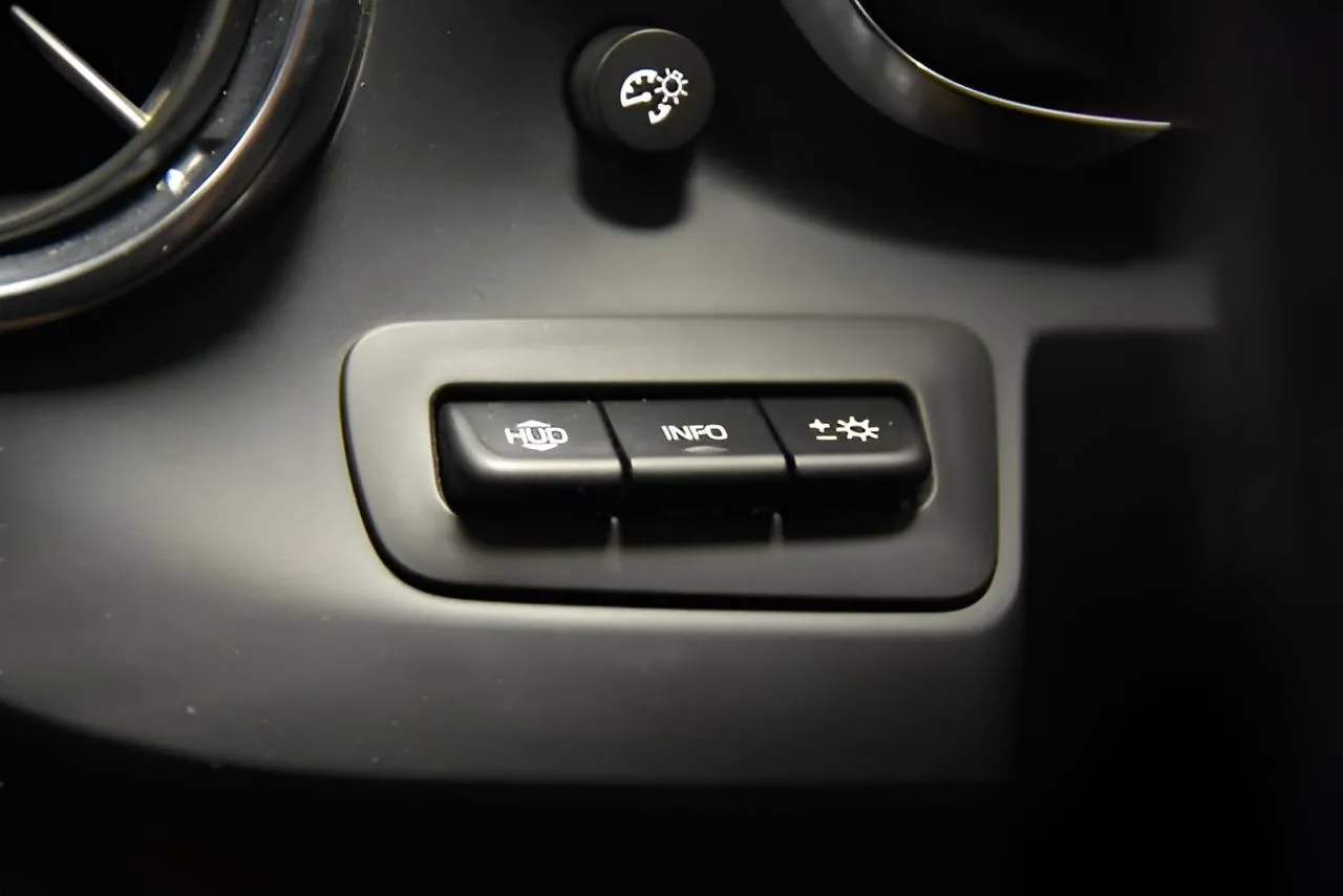 2021 Chevrolet Camaro 2SS photo 8