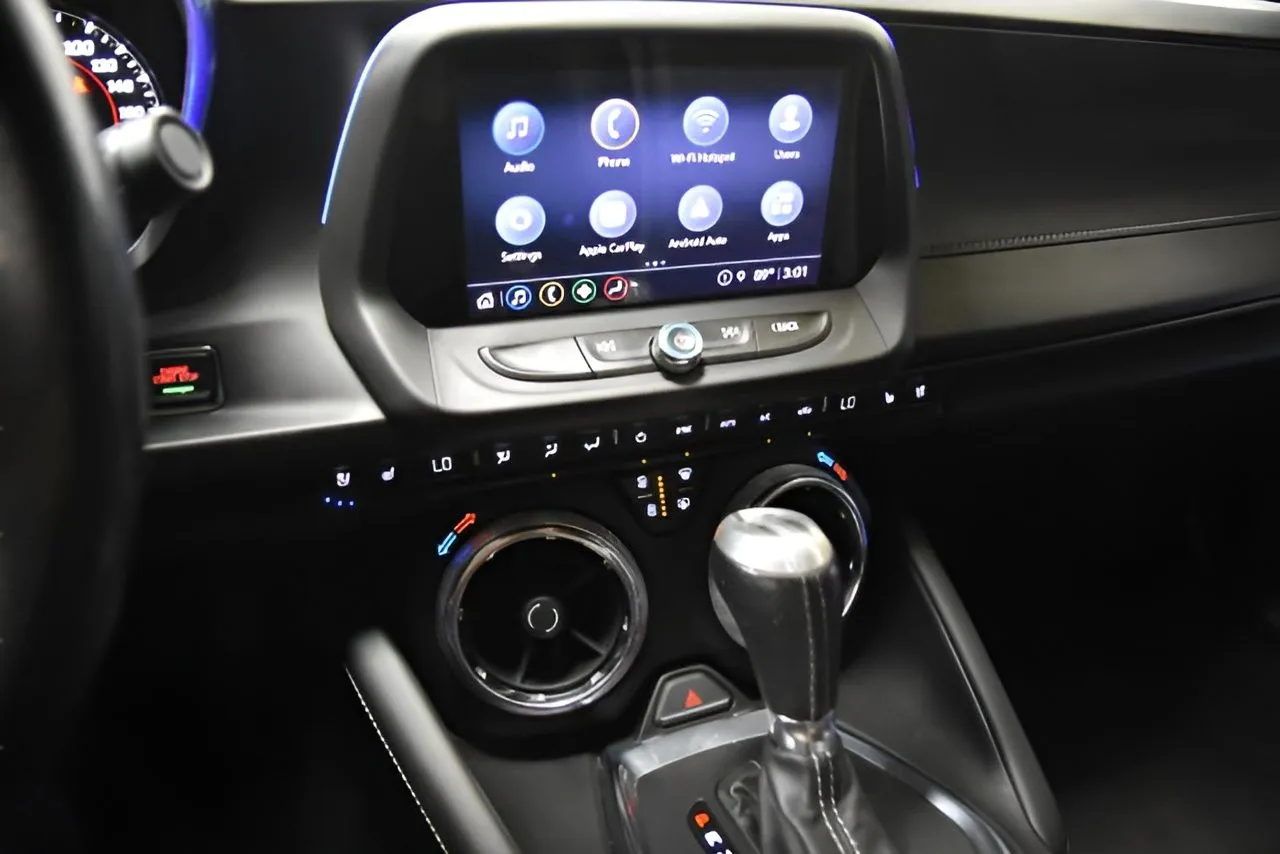 2021 Chevrolet Camaro 2SS photo 33