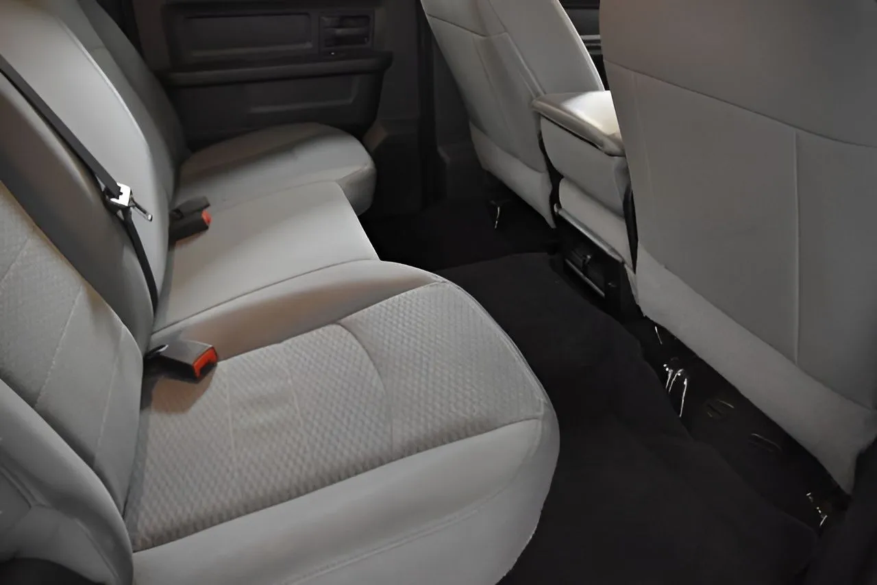 2018 Ram 1500 Express photo 37