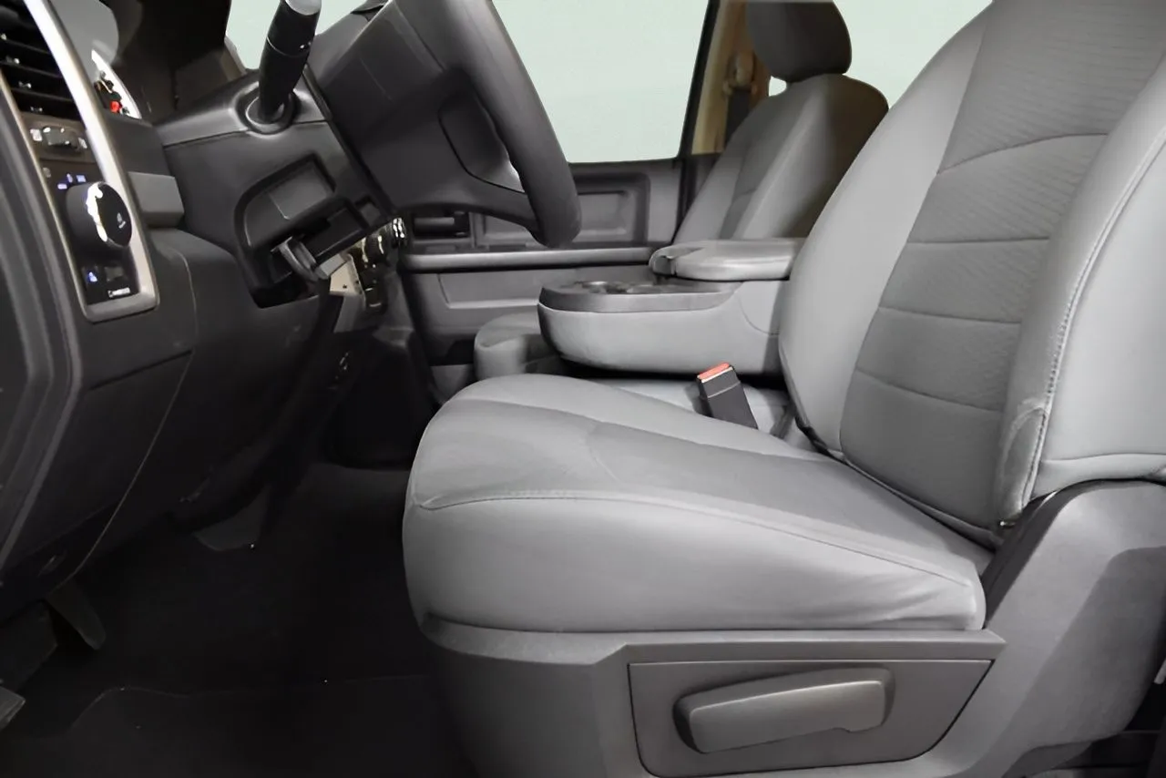 2018 Ram 1500 Express photo 6
