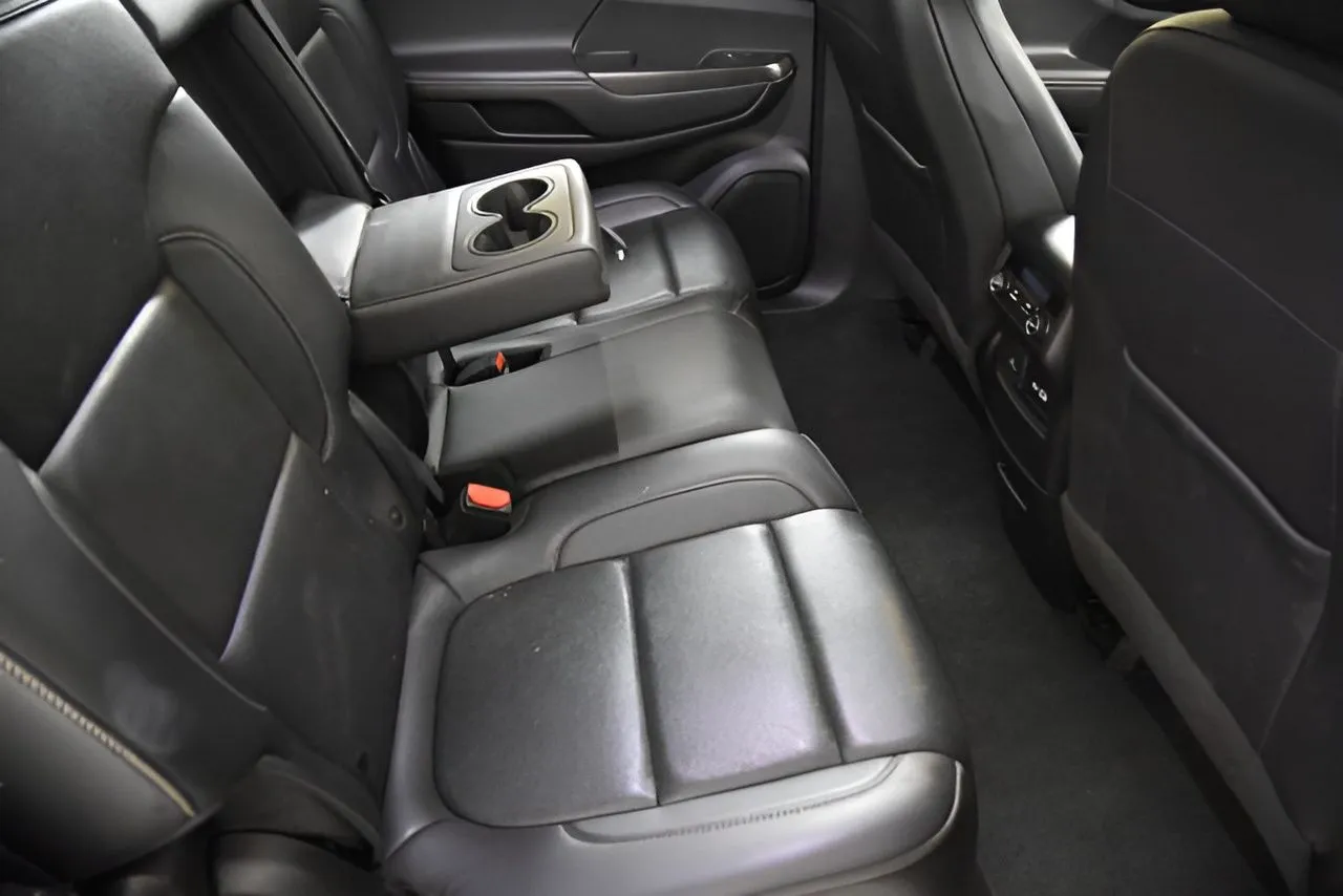 2023 Gmc Acadia SLT photo 13