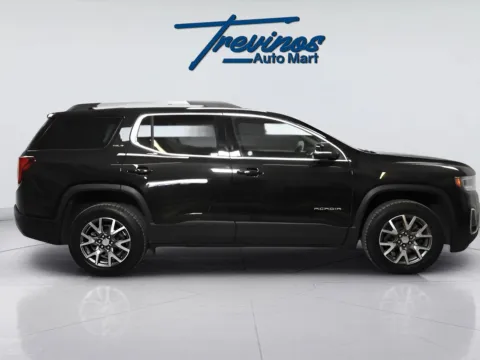 More photos of 2023 GMC Acadia SLT at Trevinos Auto Mart, TX