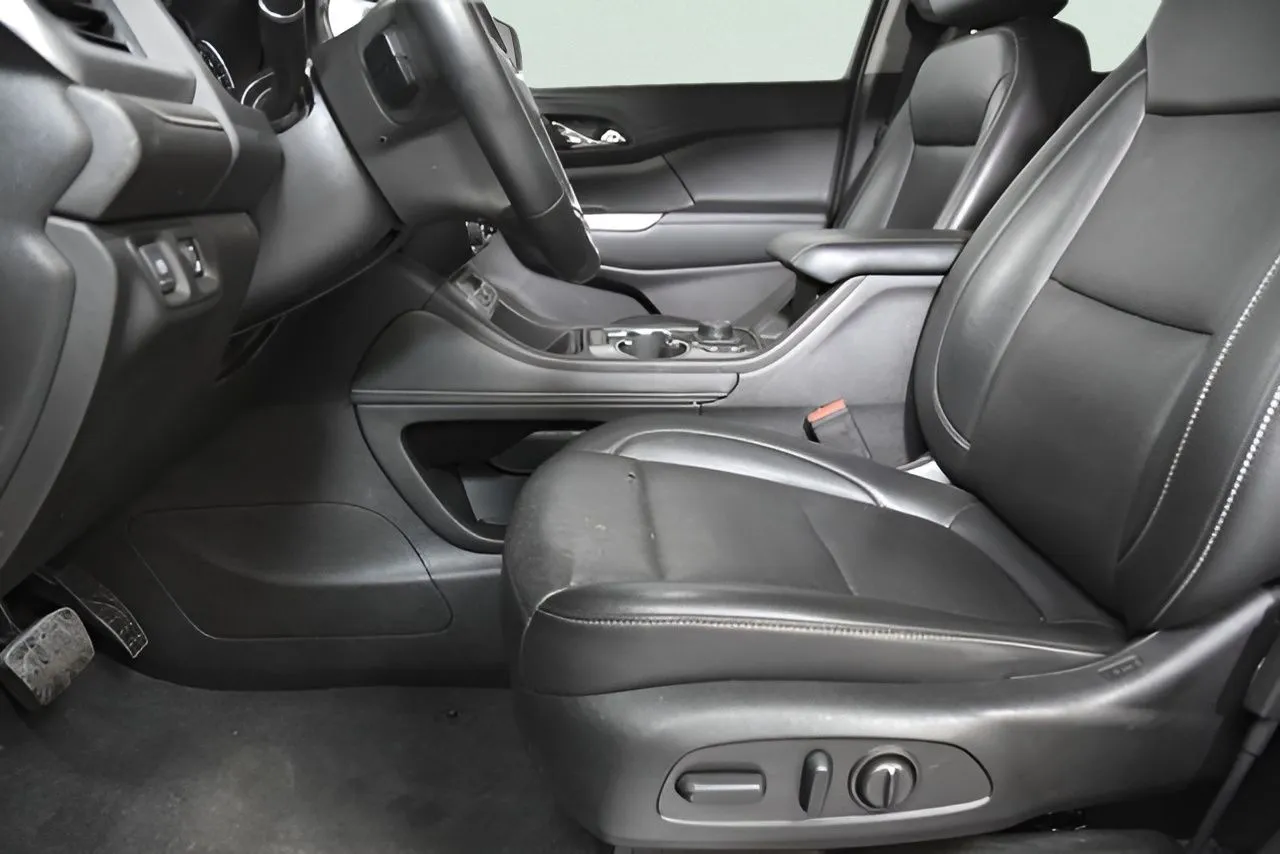 2023 Gmc Acadia SLT photo 6