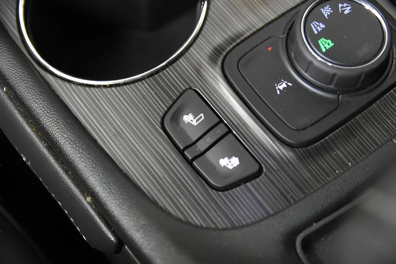 2023 Gmc Acadia SLT photo 25