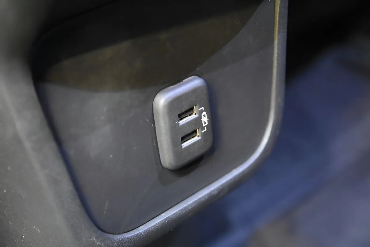 2023 Gmc Terrain SLE photo 8