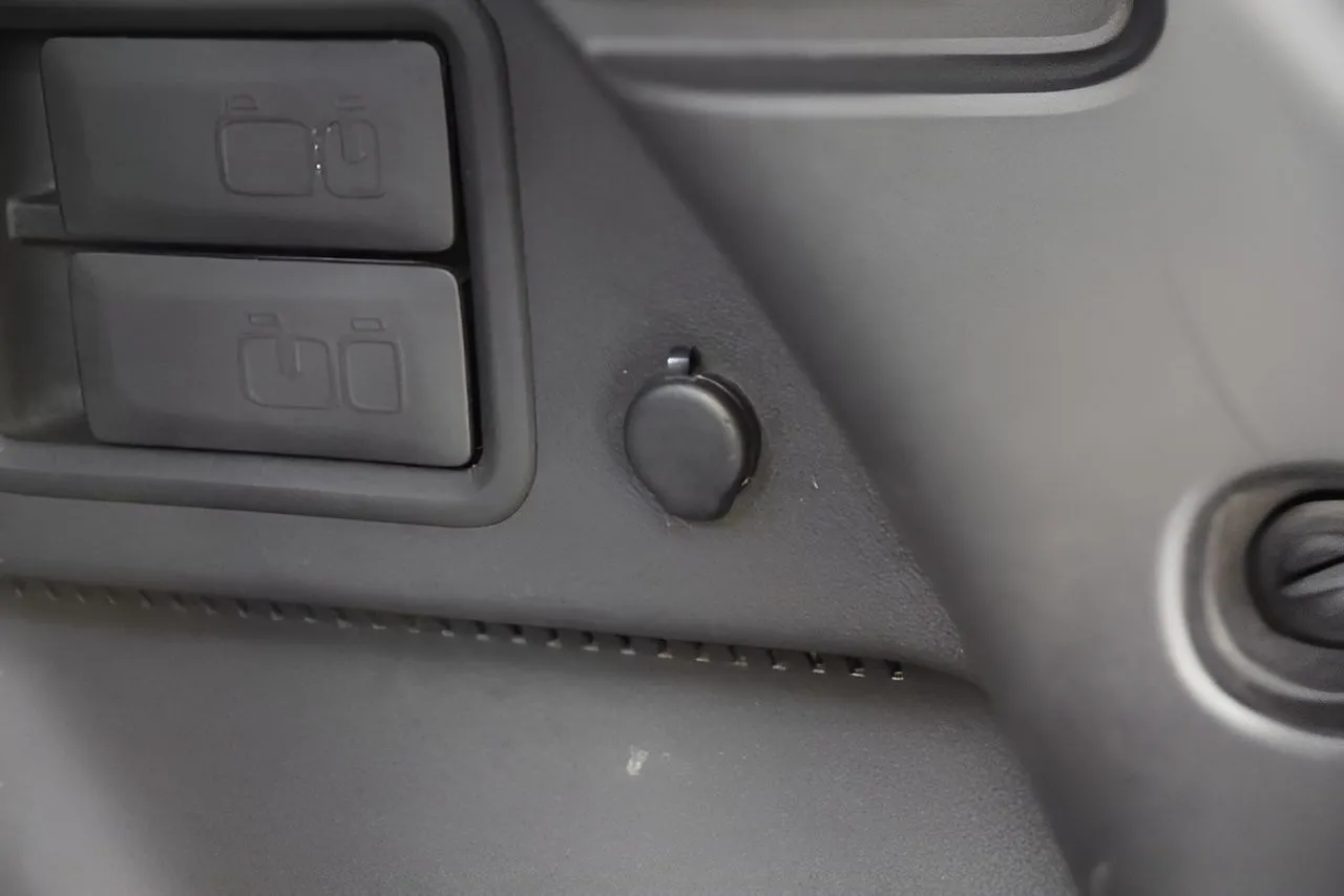 2023 Gmc Terrain SLE photo 37