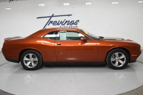 More photos of 2021 Dodge Challenger SXT at Trevinos Auto Mart, TX