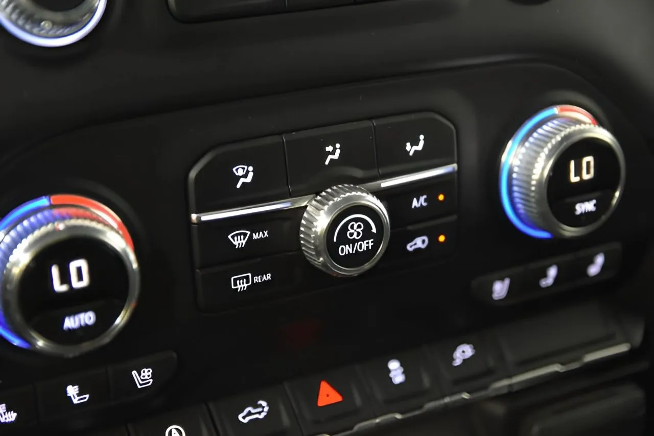 2019 Gmc Sierra 1500 SLT photo 38